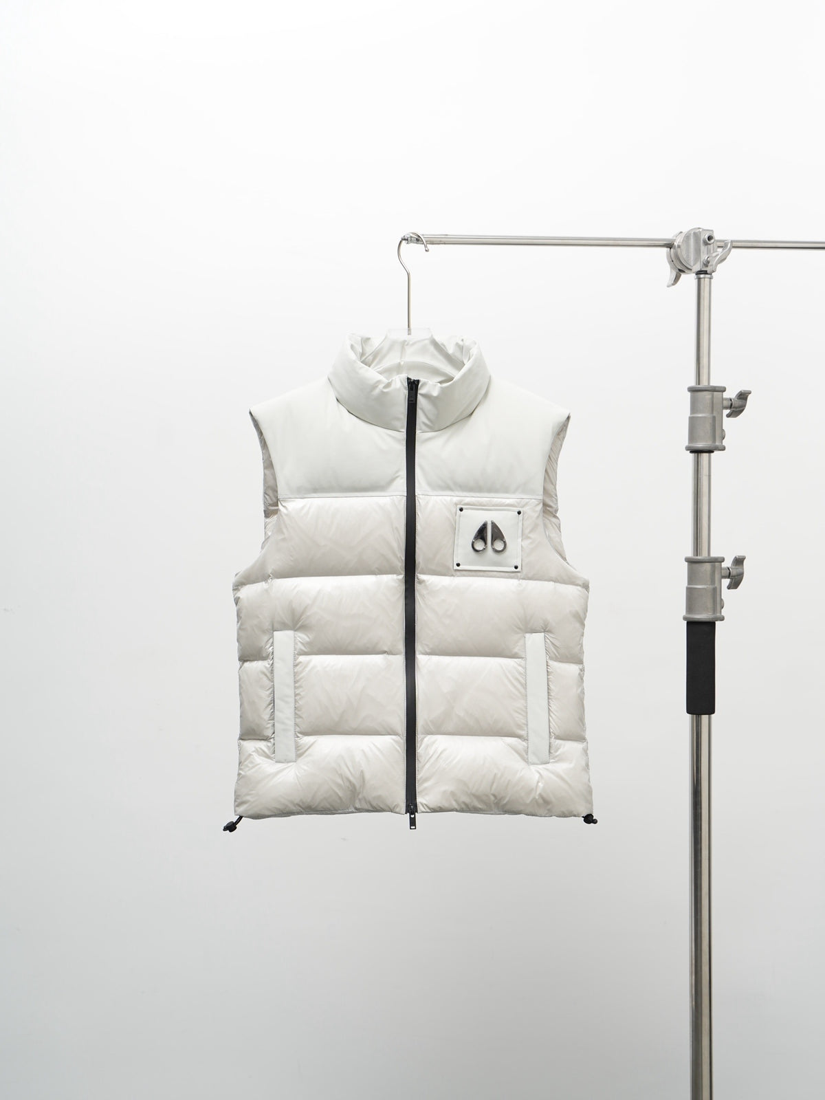 Moose Knuckles Unisex White Stand-Collar Puffer Vest