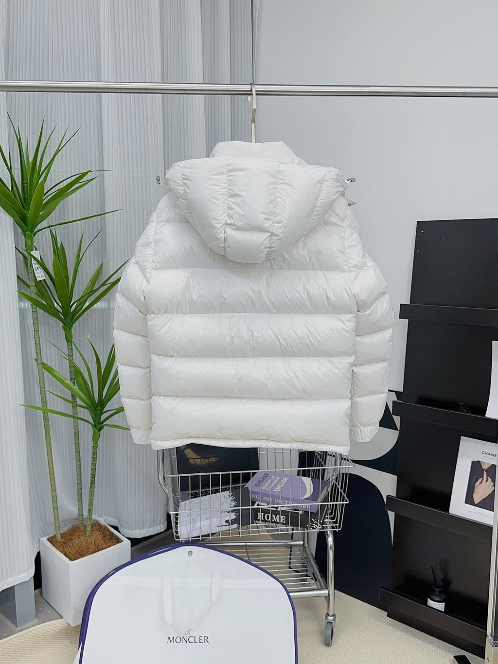 Moncler Maya Hooded Puffer Jacket in White