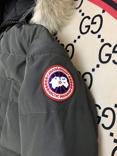 Canada Goose Unisex Hooded Puffer Jacket - Charcoal