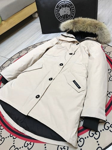 Canada Goose Women's Fishtail Parka