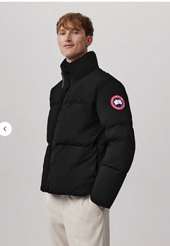 Canada Goose Stand-Collar Puffer Jacket in Black